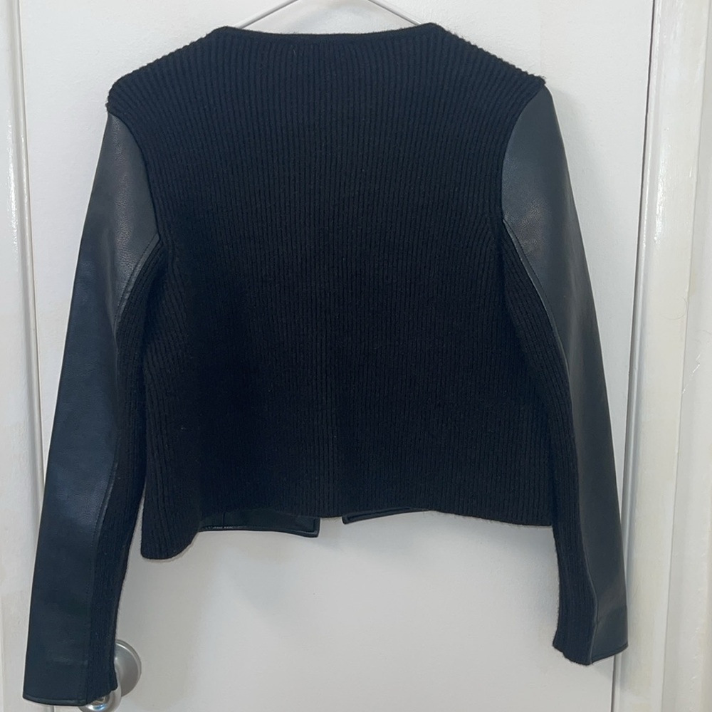 NWOT Ann Taylor Faux Leather Ribbed Black Women’s Cardigan Blazer - Petite Small - Picture 4 of 5